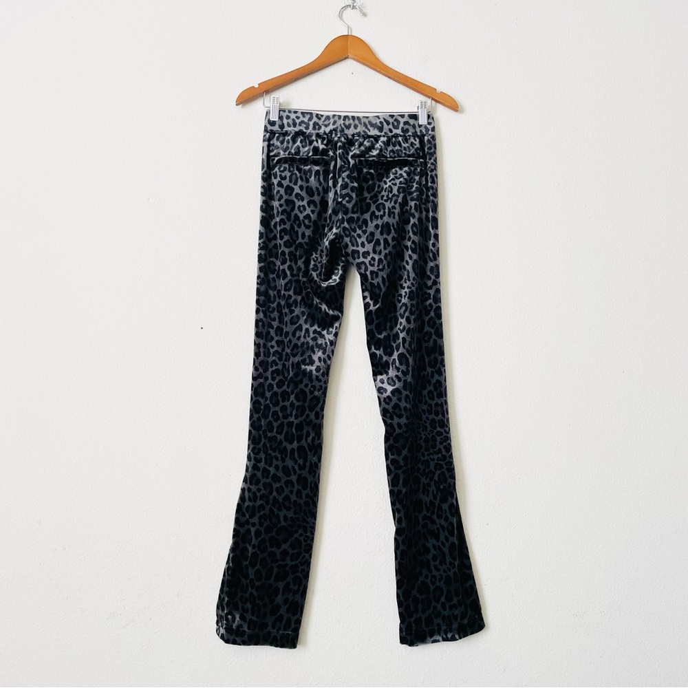 Pam & Gela SMALL leopard print stretch green and black velour tracksuit set - Picture 7 of 13